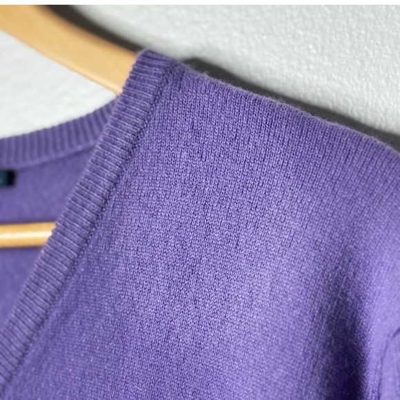 Ralph Lauren Cashmere Sweater V- Neck Purple Banded Bottom Size Large - Picture 6 of 14